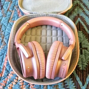 Zihnic Bluetooth headphones‎
